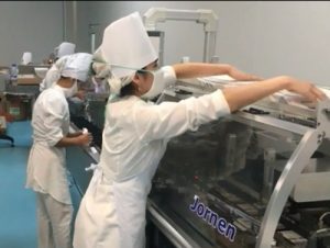 Máy đóng hộp ở Uzbekistan