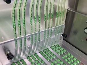 Dây chuyền sản xuất ép vỉ đặc trưng với công nghệ đóng hộp chuyển động liên tục